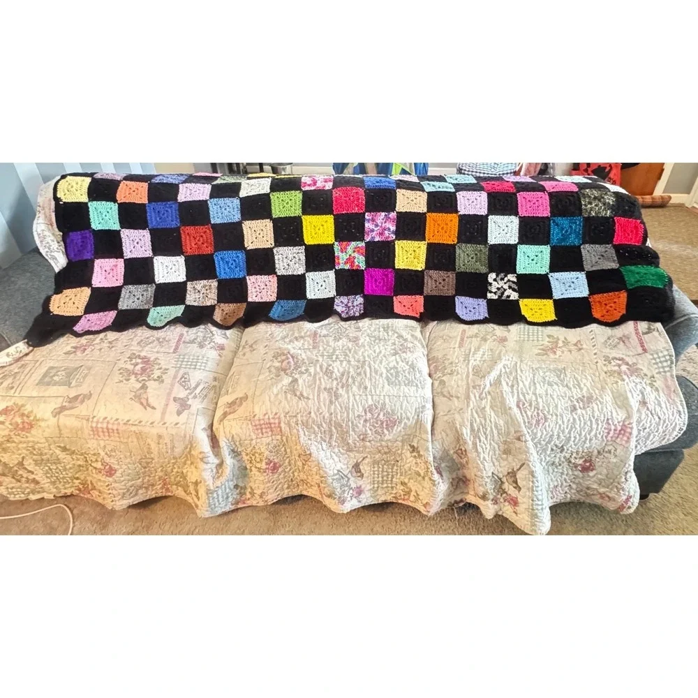 Roseanne Show 80x48 Granny Square Crochet Afghan Blanket MultiColor Squares Boho